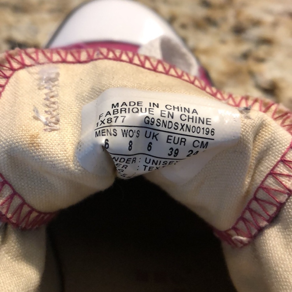 Revibed Converse - Picture 4 of 4